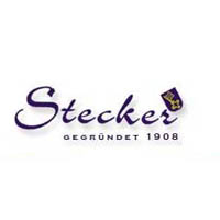 Logo Stecker (Stecker in geschwungener Schrift, oben rechts ein kleiner Bremer Schlüssel im Wappen; in Druckschrift klein unter dem Namen: GEGRÜNDET 1908)